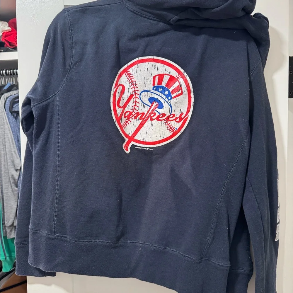 Rhinestone New York Yankees Navy Hoodie - Picture 2 of 6